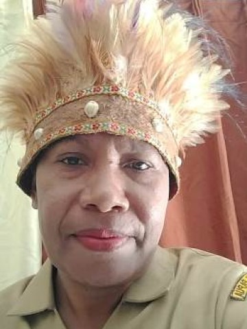 sely linda rumwaropen